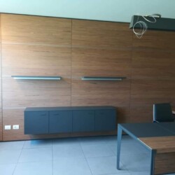 Un esempio di Arredamento su misura per uffici a Belluno